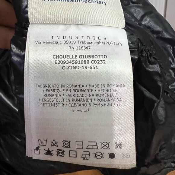 Moncler chouelle Black Puffer Jacket - Picture 4 of 15